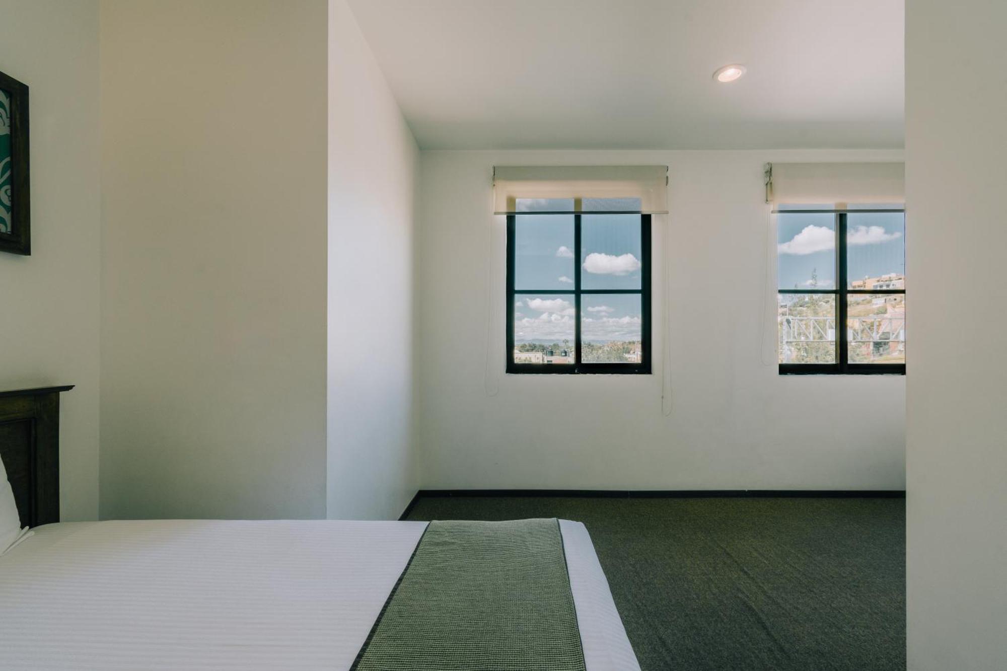 Hotel La Estacion ซานมิเกล เด อาเญนเด ภายนอก รูปภาพ