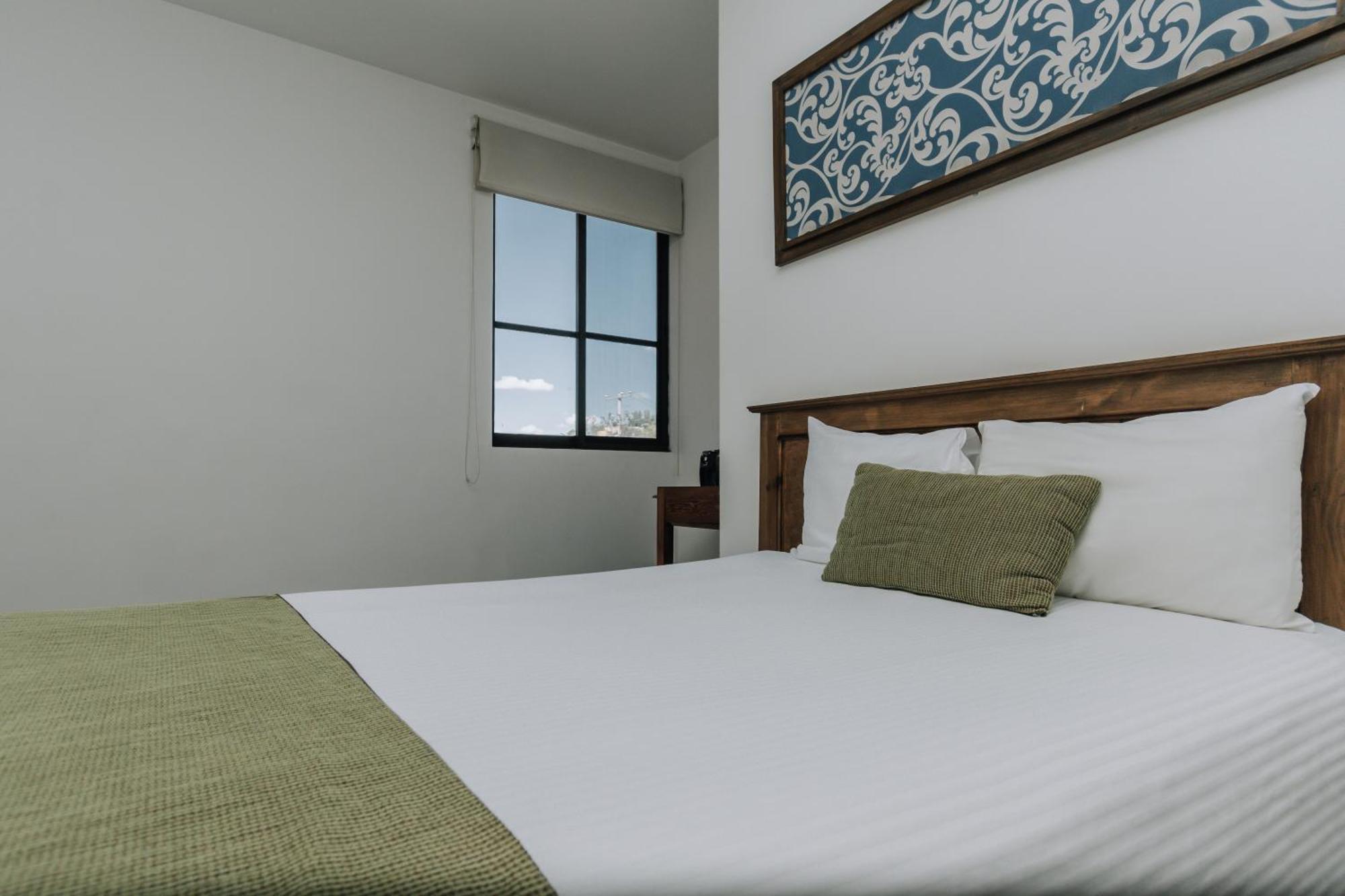 Hotel La Estacion ซานมิเกล เด อาเญนเด ภายนอก รูปภาพ