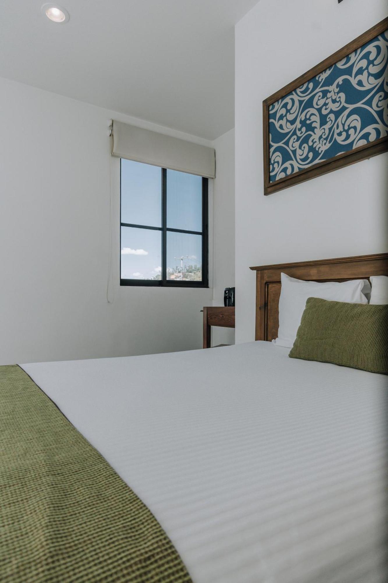 Hotel La Estacion ซานมิเกล เด อาเญนเด ภายนอก รูปภาพ